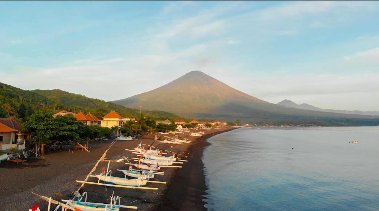Valomia Beachfront Amed Dış mekan fotoğraf